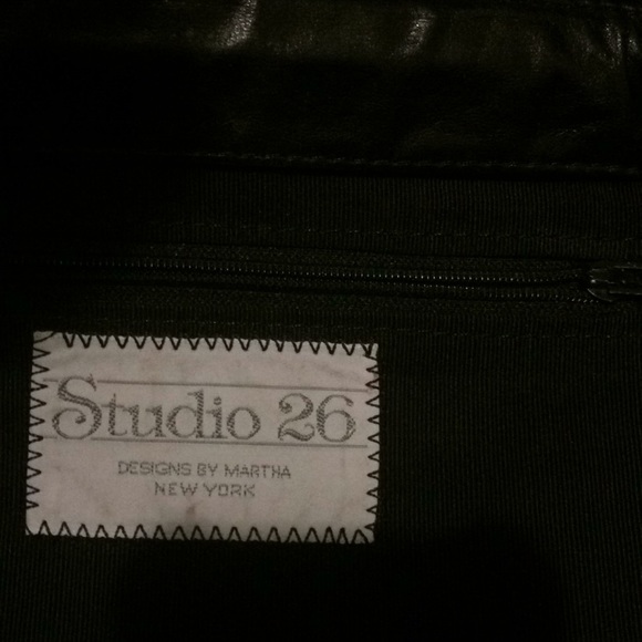 Black leather clutch bag Studio 26 by Martha NY - Picture 6 of 9